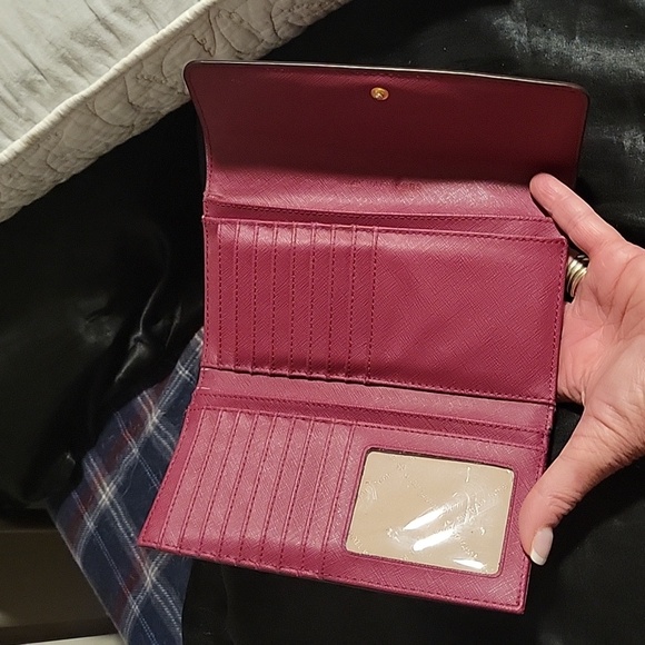 MK Walet - Picture 2 of 3